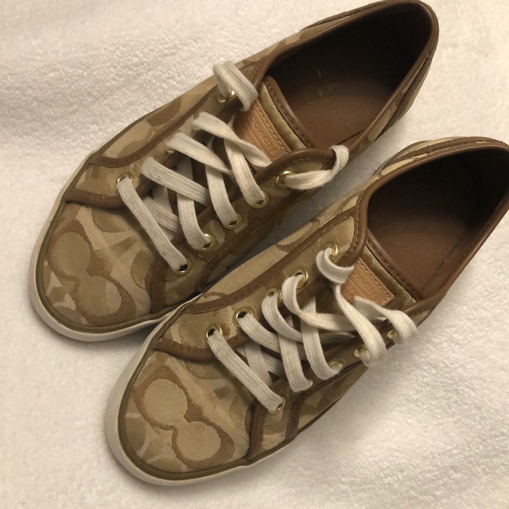 Coach Signature Sneakers